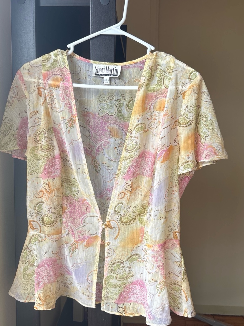 Sheri Martin Pastel Paisley Short Sleeve V-Neck Top